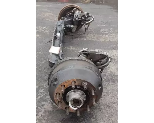 Peterbilt 320 Axle Assembly, Front (Steer)