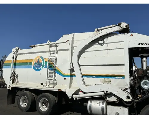 Body / Bed PETERBILT 320 Geco - Fresno