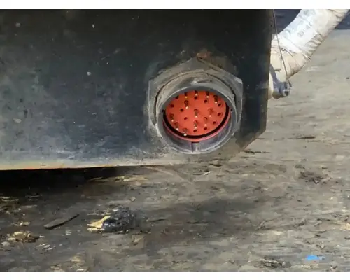 Peterbilt 320 DPF (Diesel Particulate Filter)