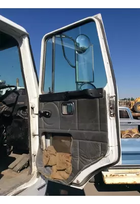 Peterbilt 320 Door Assembly, Front