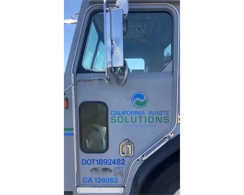 Door Assembly, Front PETERBILT 320 Geco - Dinuba