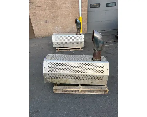 DPF (Diesel Particulate Filter) PETERBILT 320 Camerota Truck Parts
