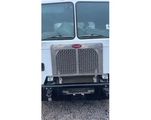 Grille Peterbilt 320 Holst Truck Parts