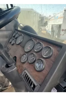 Peterbilt 320 Instrument Cluster