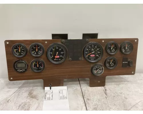 Instrument Cluster PETERBILT 320 Housby