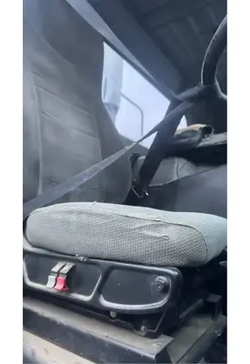 Peterbilt 320 Seat, Front