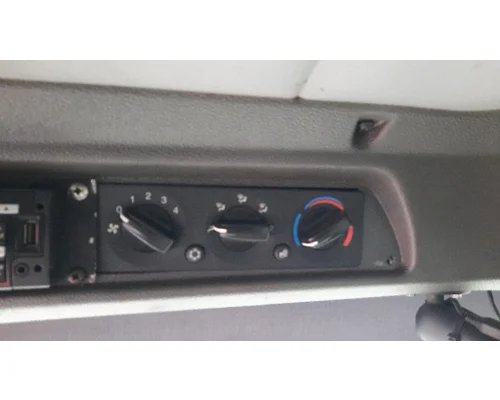 Temperature Control PETERBILT 320 LKQ Heavy Truck Maryland