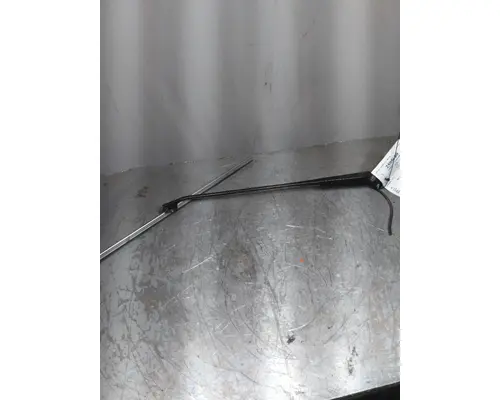 Windshield Wiper Arm PETERBILT 320 LKQ KC Truck Parts - Inland Empire