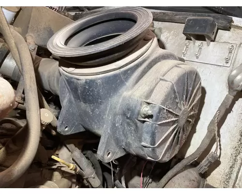 Peterbilt 330 Air Cleaner