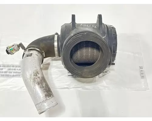 Peterbilt 330 Air Cleaner
