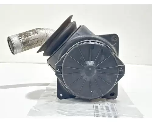 Peterbilt 330 Air Cleaner