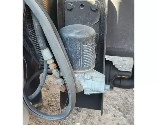 Peterbilt 330 Air Drier