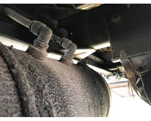 Peterbilt 330 Air Tank
