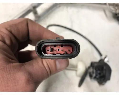 Peterbilt 330 Body, Misc. Parts