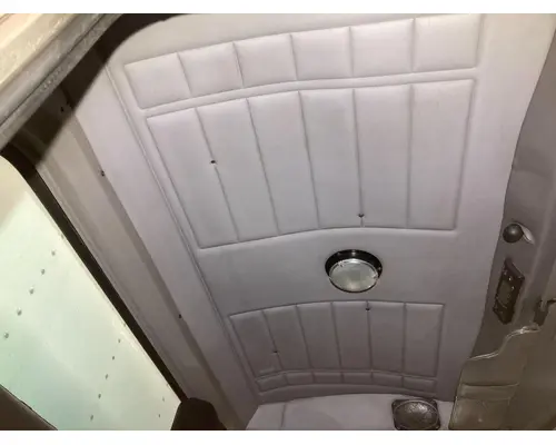 Body Parts, Misc. Peterbilt 330 Vander Haags Inc Sf