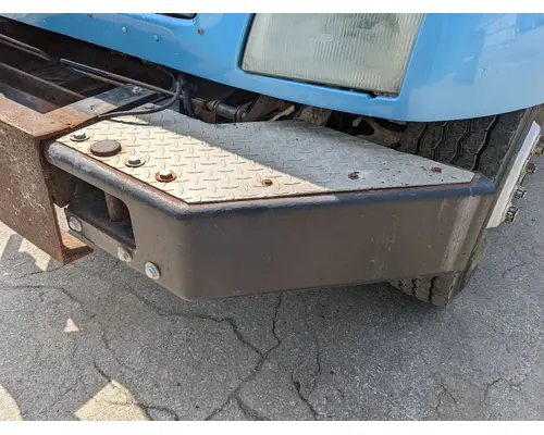 Peterbilt 330 Bumper Assembly, Front