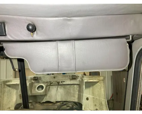 Interior Parts, Misc. Peterbilt 330 Vander Haags Inc Sf