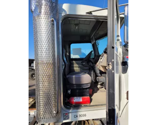 Peterbilt 330 Cab