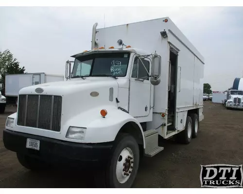 Cab PETERBILT 330 DTI Trucks