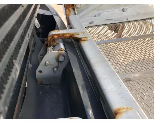 Peterbilt 330 Crossmember