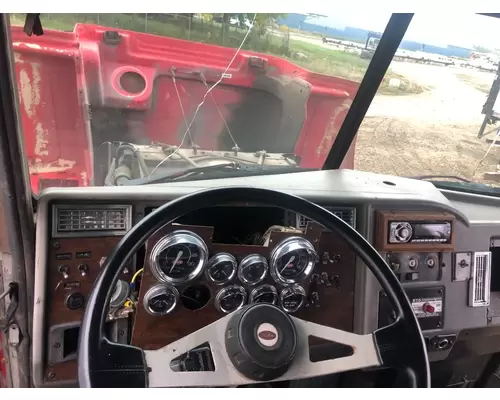 Peterbilt 330 Dash Assembly