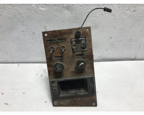 Peterbilt 330 Dash Assembly