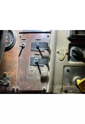 Peterbilt 330 Dash Assembly