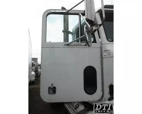 Door Assembly, Front PETERBILT 330 DTI Trucks