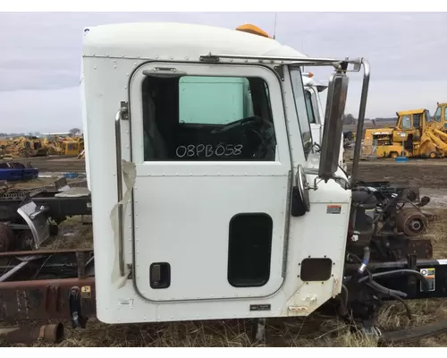 Peterbilt 330 Door Assembly, Front