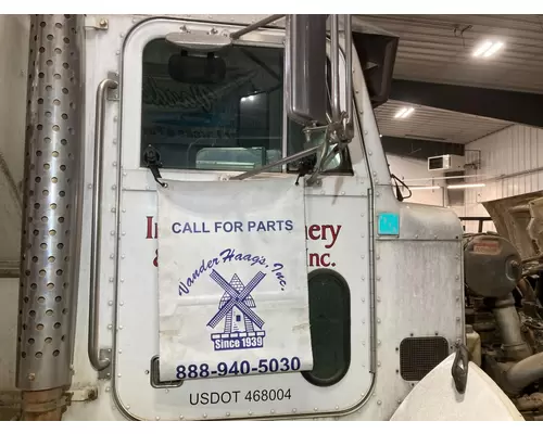 Peterbilt 330 Door Assembly, Front