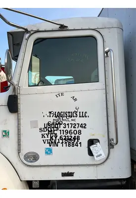 Peterbilt 330 Door Assembly, Front