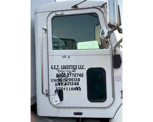 Peterbilt 330 Door Assembly, Front