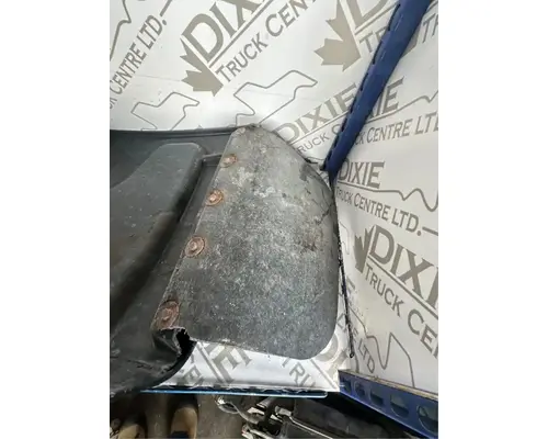 Peterbilt 330 Fender Extension