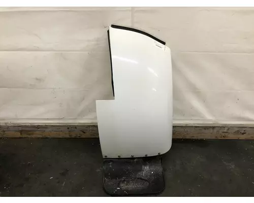 Peterbilt 330 Fender