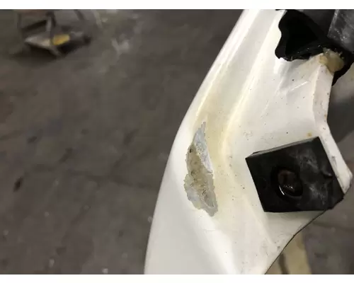 Peterbilt 330 Fender
