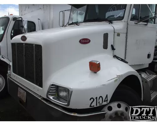 Hood PETERBILT 330 DTI Trucks