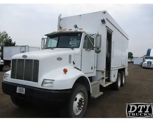 Hood PETERBILT 330 DTI Trucks