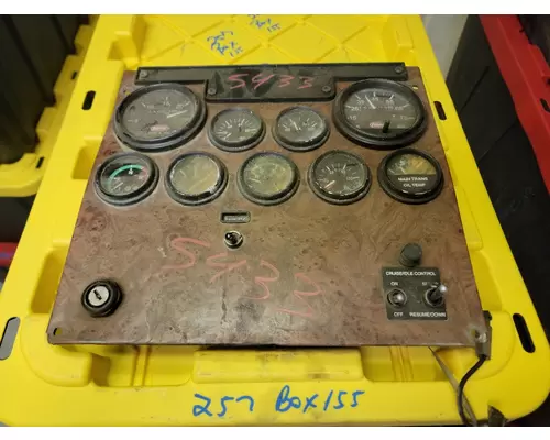 Instrument Cluster PETERBILT 330 Crest Truck Parts