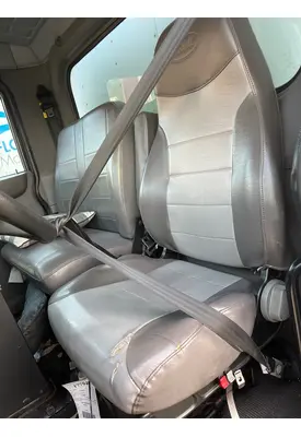 Peterbilt 330 Seat, Front