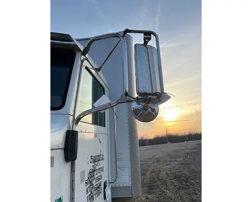 Peterbilt 330 Side View Mirror