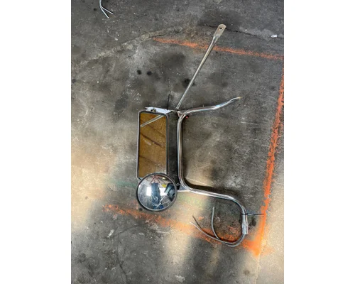 Peterbilt 330 Side View Mirror
