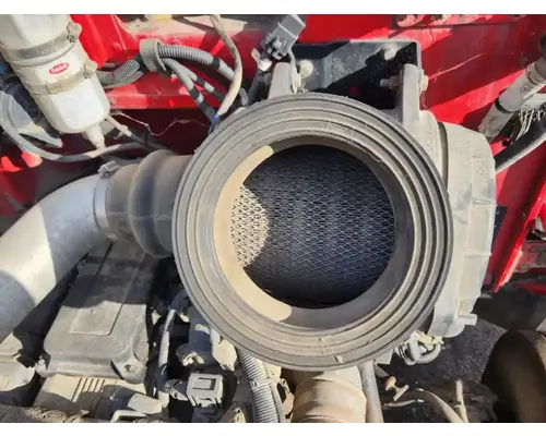 Peterbilt 335 Air Cleaner