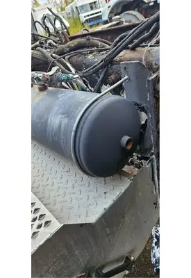 Peterbilt 335 Air Tank