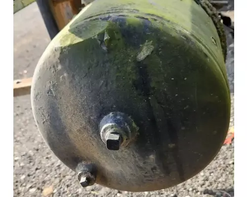 Peterbilt 335 Air Tank