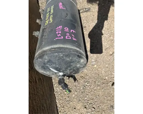 Peterbilt 335 Air Tank