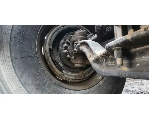 Peterbilt 335 Axle Assy, Fr (4WD)