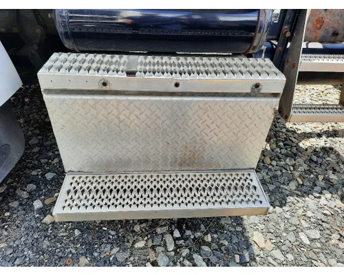 Battery Box PETERBILT 335 LKQ Heavy Truck Maryland