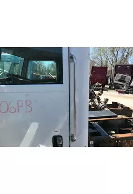 Peterbilt 335 Body, Misc. Parts