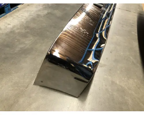 Peterbilt 335 Bumper Assembly, Front