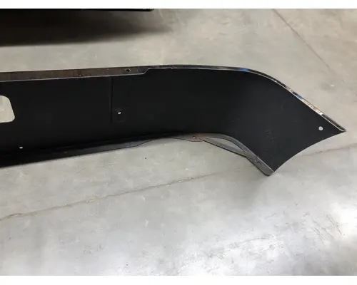 Peterbilt 335 Bumper Assembly, Front